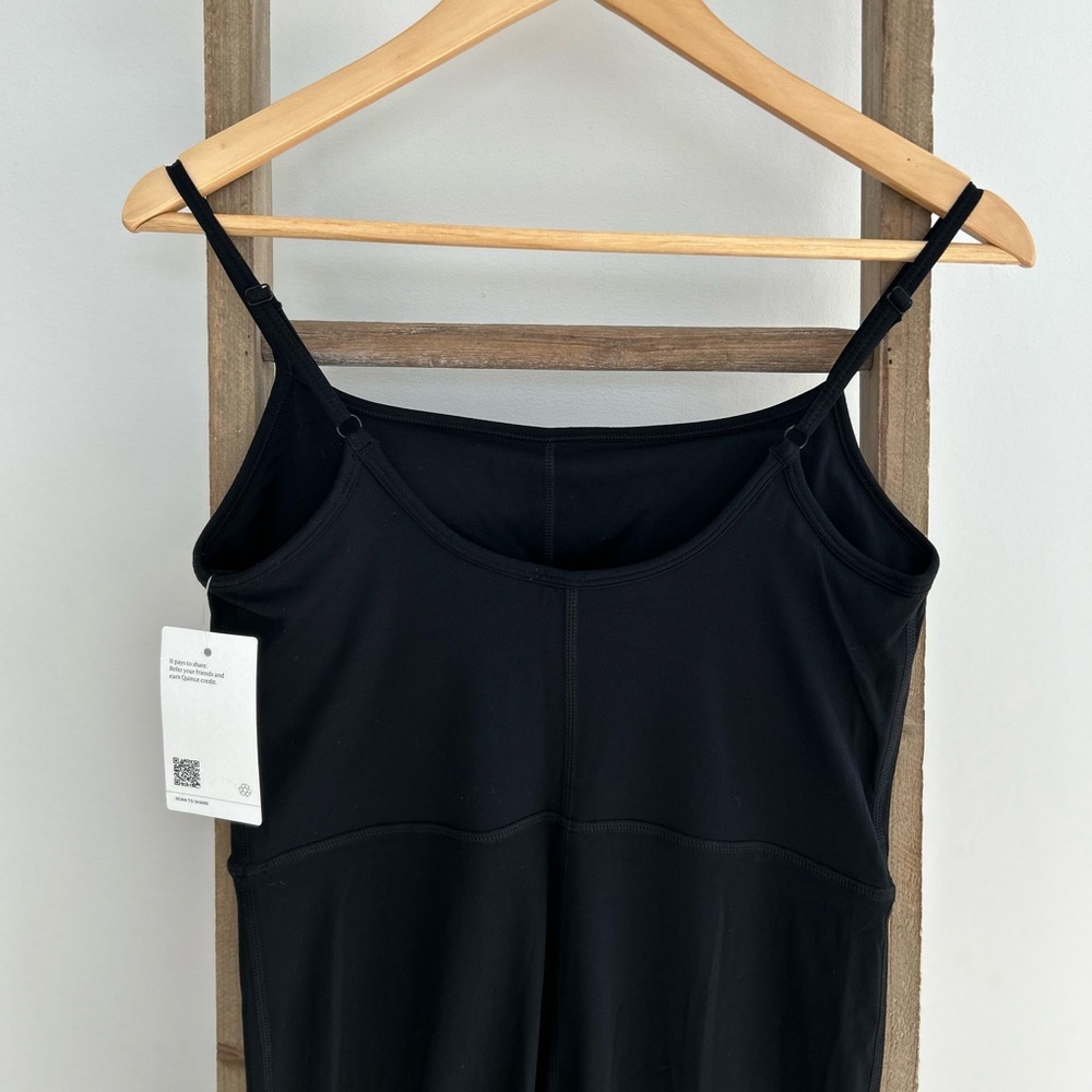Quince Ultra-Form Kick Flare Black Jumpsuit Women's Size M NWT Yoga Activwear - Picture 5 of 9
